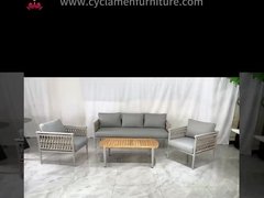 Couchette moderne pour patio extérieur