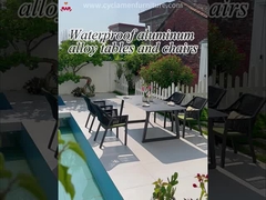 Meubles d'extérieur de luxe PE chaises en osier tissé et ensemble de table pour le jardin patio