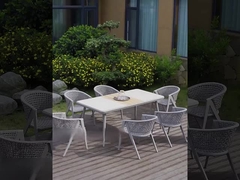 Meubles d'extérieur personnalisés Chaises et tables en wicker tissées de luxe pour le jardin