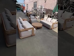 Couchette de jardin en teck nordique haut de gamme