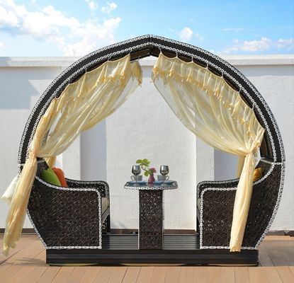 Beli Kerangka logam 4 orang glider ayunan dengan meja tahan hujan dan tahan sinar matahari pembuatan online