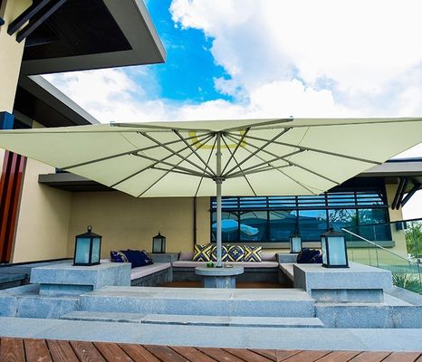 Outdoor Commercial 5M 6M 7M Square Garden Parasol Umbrella With LED Lights
